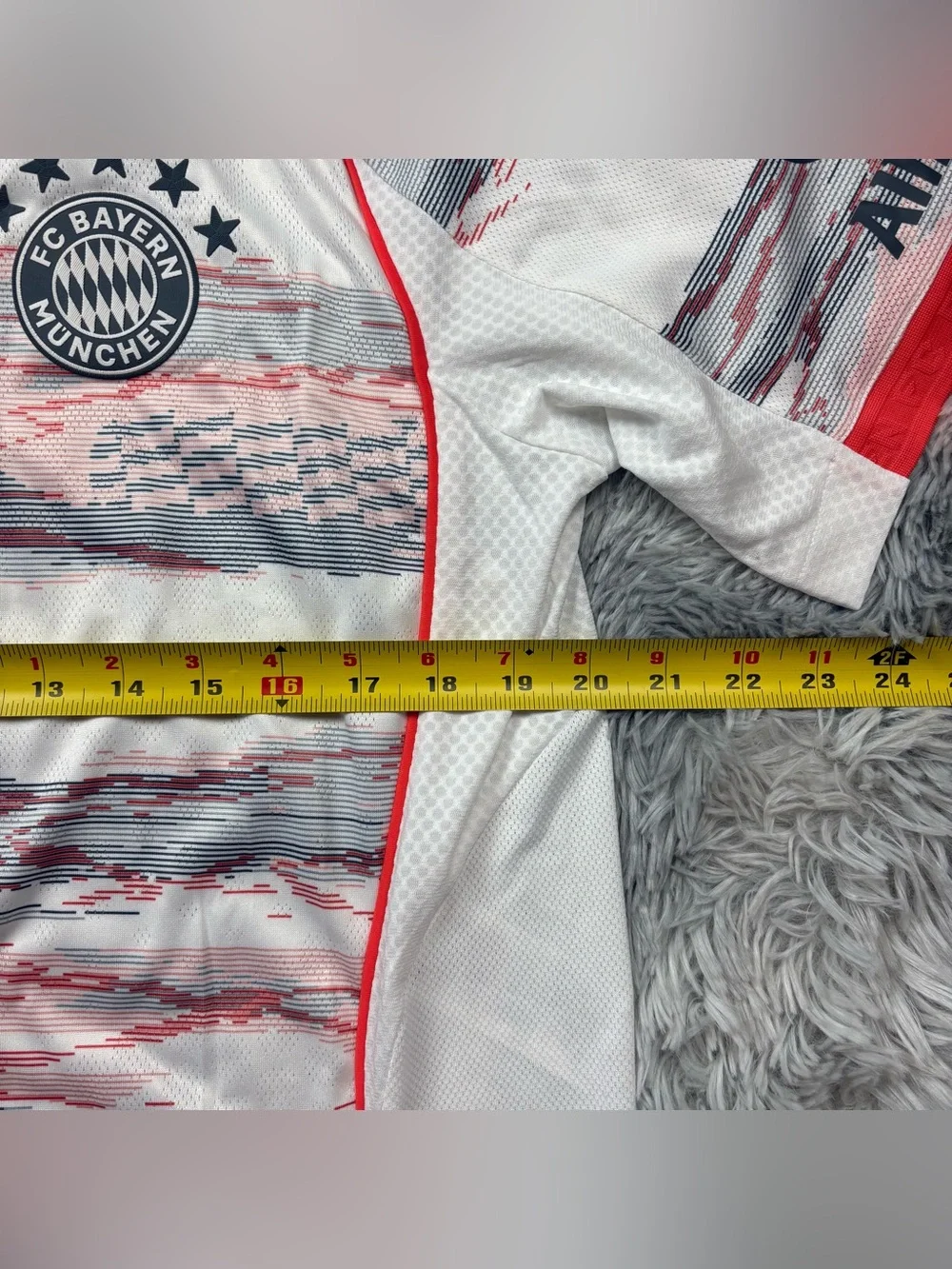 Adidas FC Bayern Munich 2025-26 Authentic Away Jersey